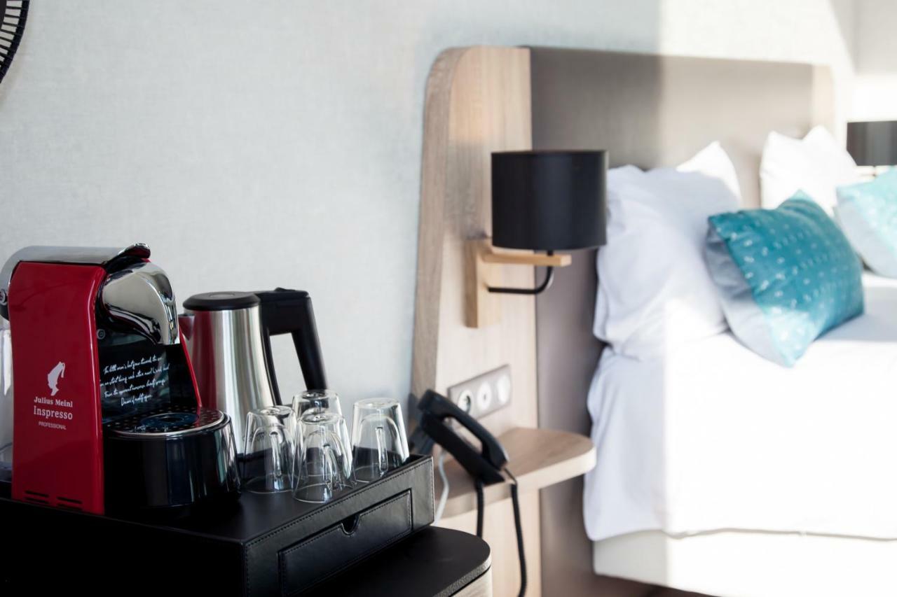 Logis Hotel Relais Saint Jacques - Chateauroux Déols Екстериор снимка